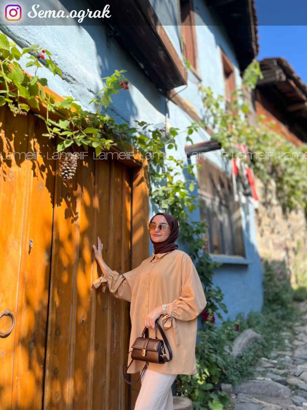 Lamelif Kol Detaylı Gömlek Camel