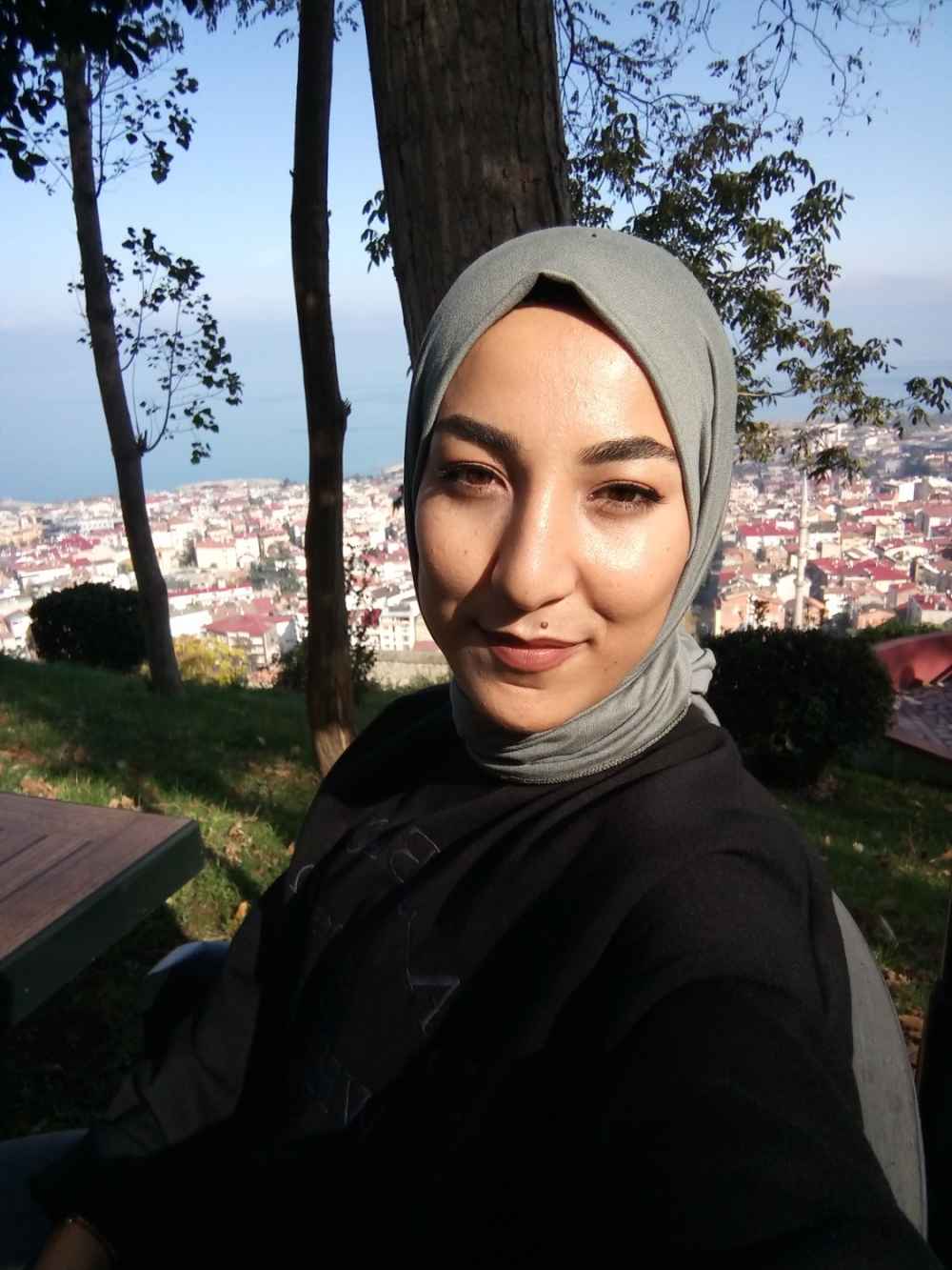 Lamelif Koyu Çagla  Yeşili Penye Şal