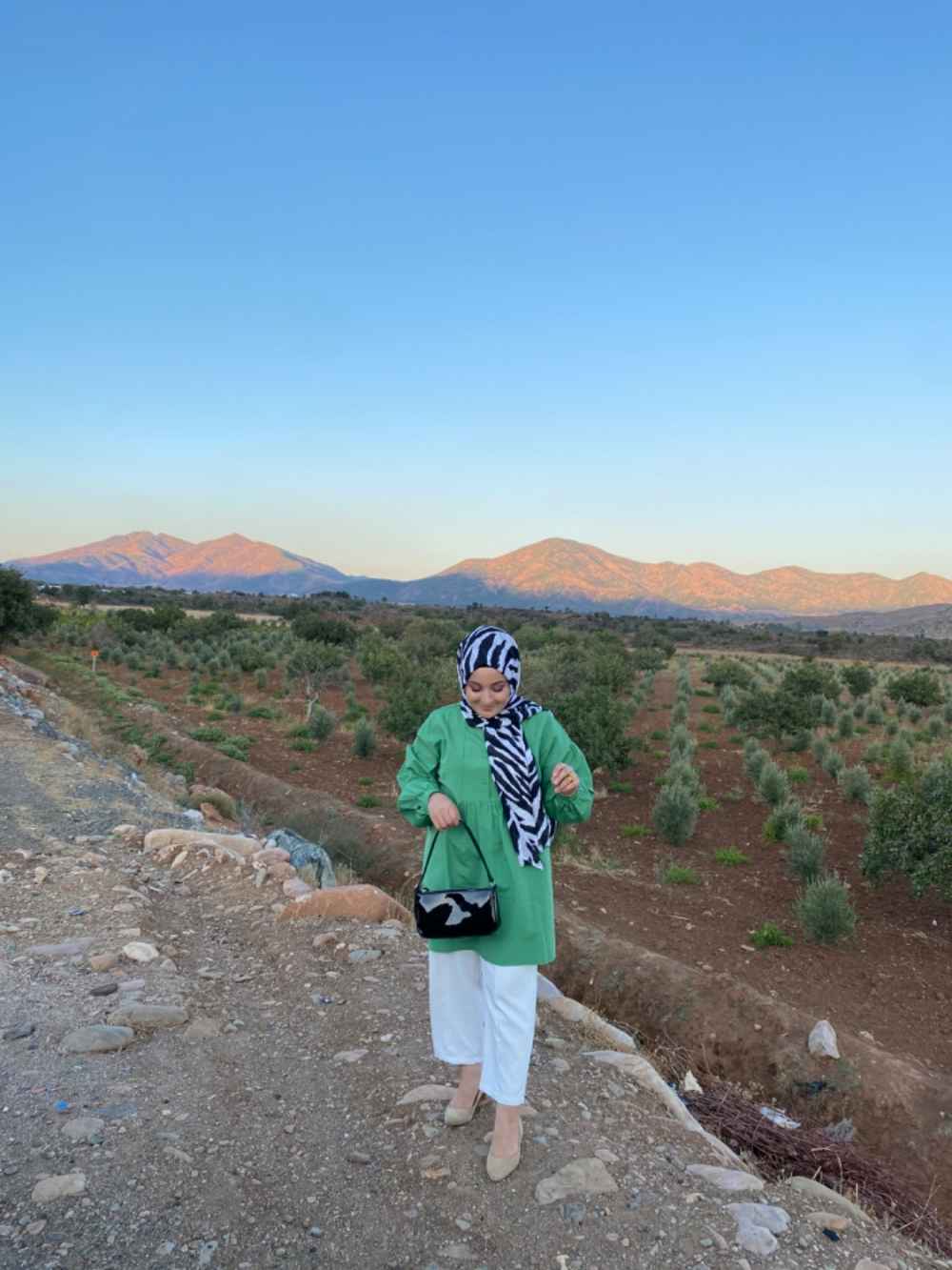 Modalamelif Siyah Beyaz Zebra  Desenli Şal