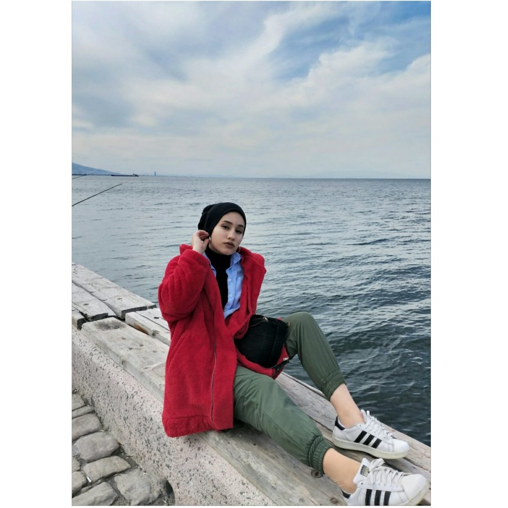 Red Shirt Collar Long Arm Coat