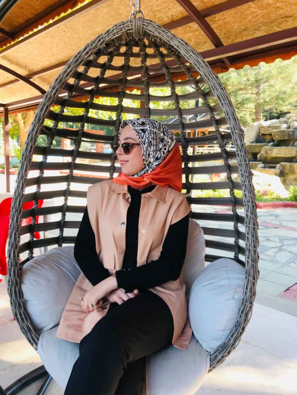 Lamelif Önü Çıtçıt Düğmeli Yelek Sütlü Kahve