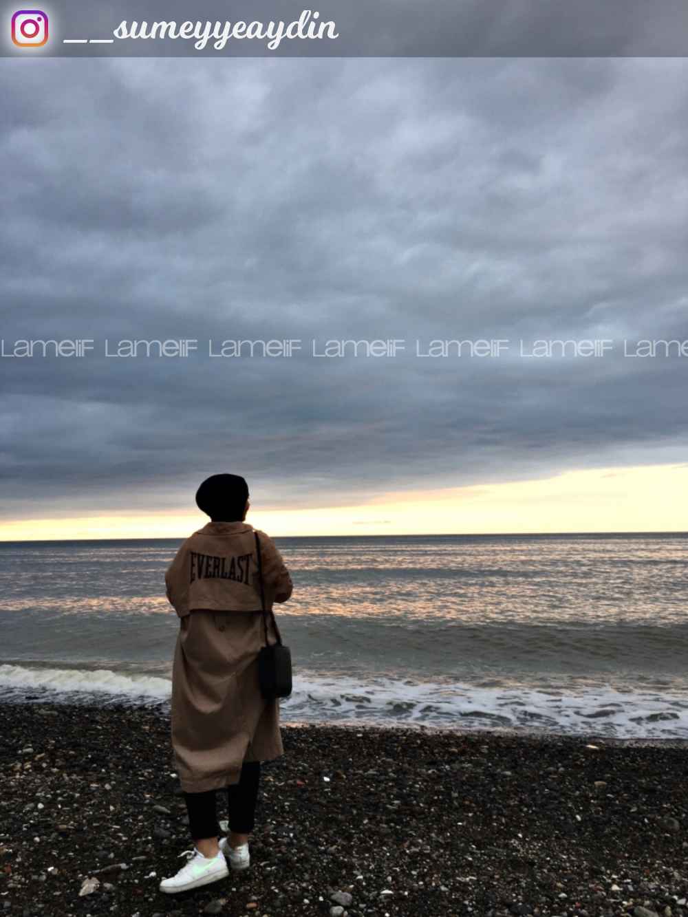 Modalamelif Sırt Baskılı Kol Apoletli Trenç Vizonrengi