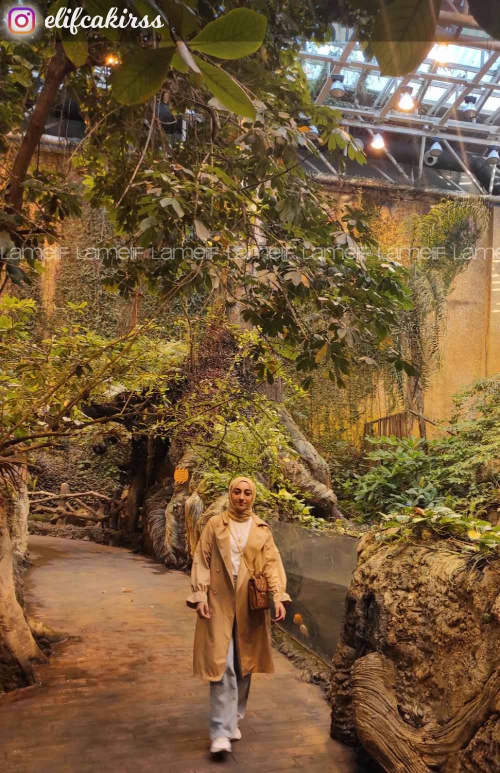 Modalamelif Messenger Model Kapitone Baskı Çanta Taba