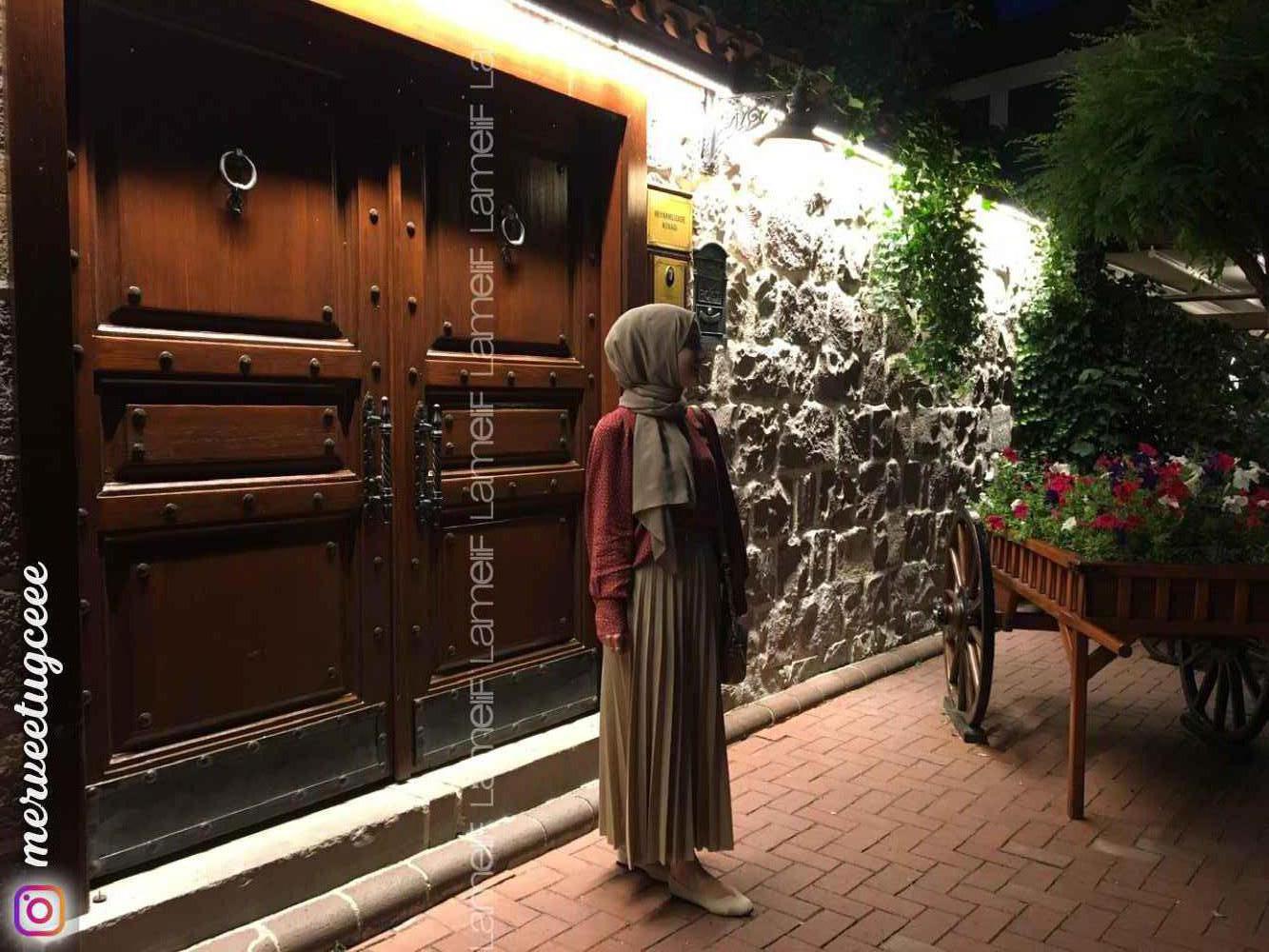 Modalamelif Krem Mira Kumaş Pliseli Etek