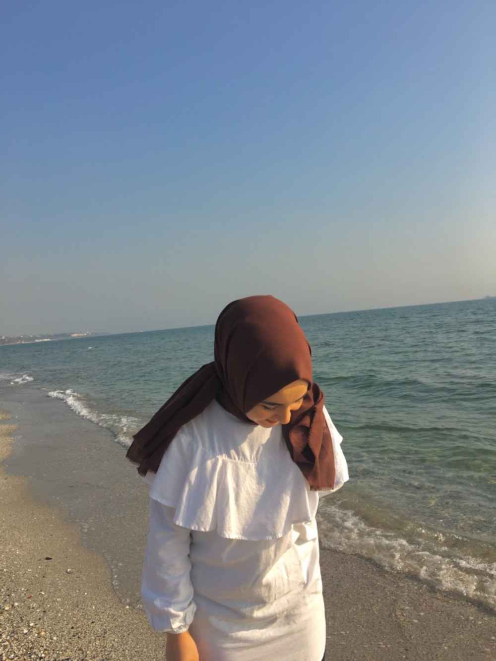 Bitter Brown Linen Straight Shawl