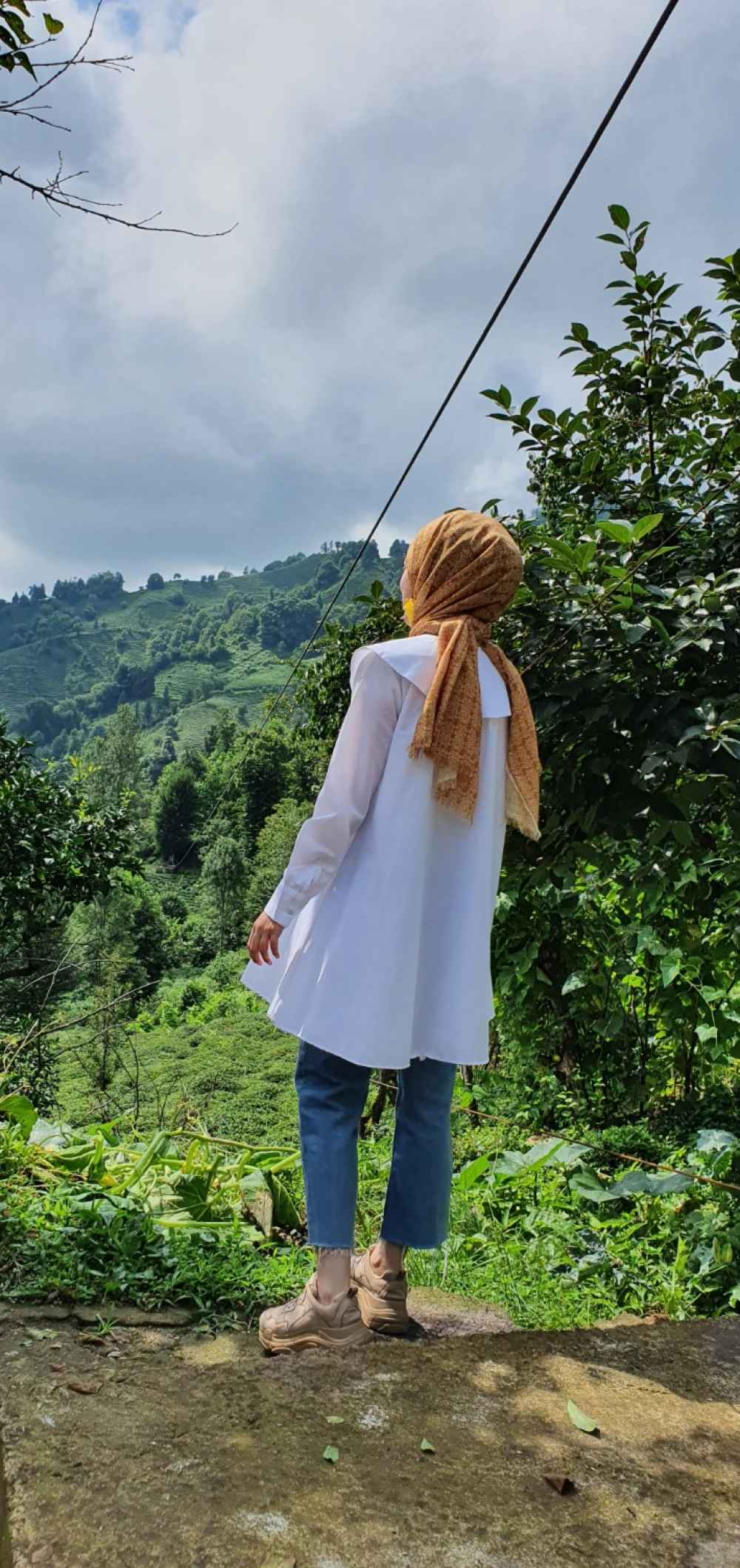 Modalamelif Önü Düğmeli Yaka Detaylı Tunik Ekru