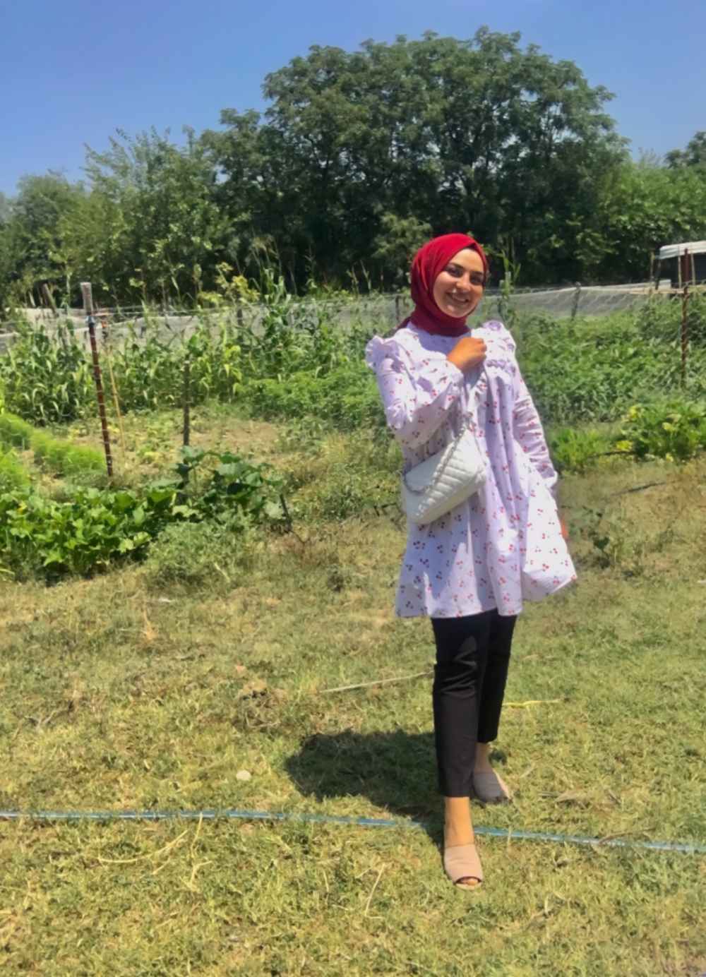 Modalamelif Hakim Yaka Kiraz Desenli Tunik Beyaz