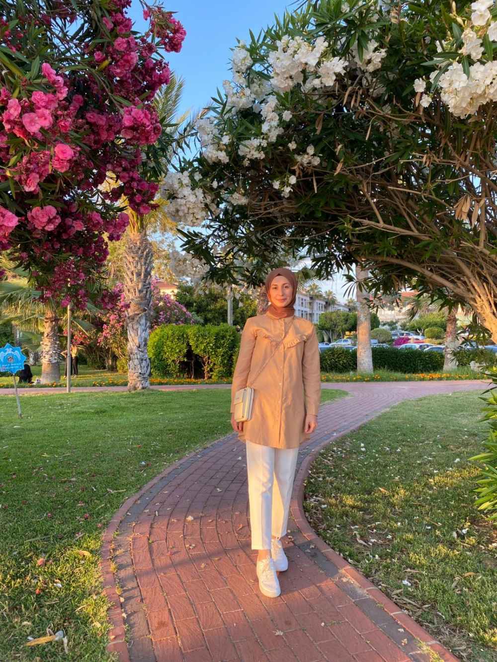 Modalamelif Boydan Düğmeli Fırfırlı Gömlek Sütlü Kahve