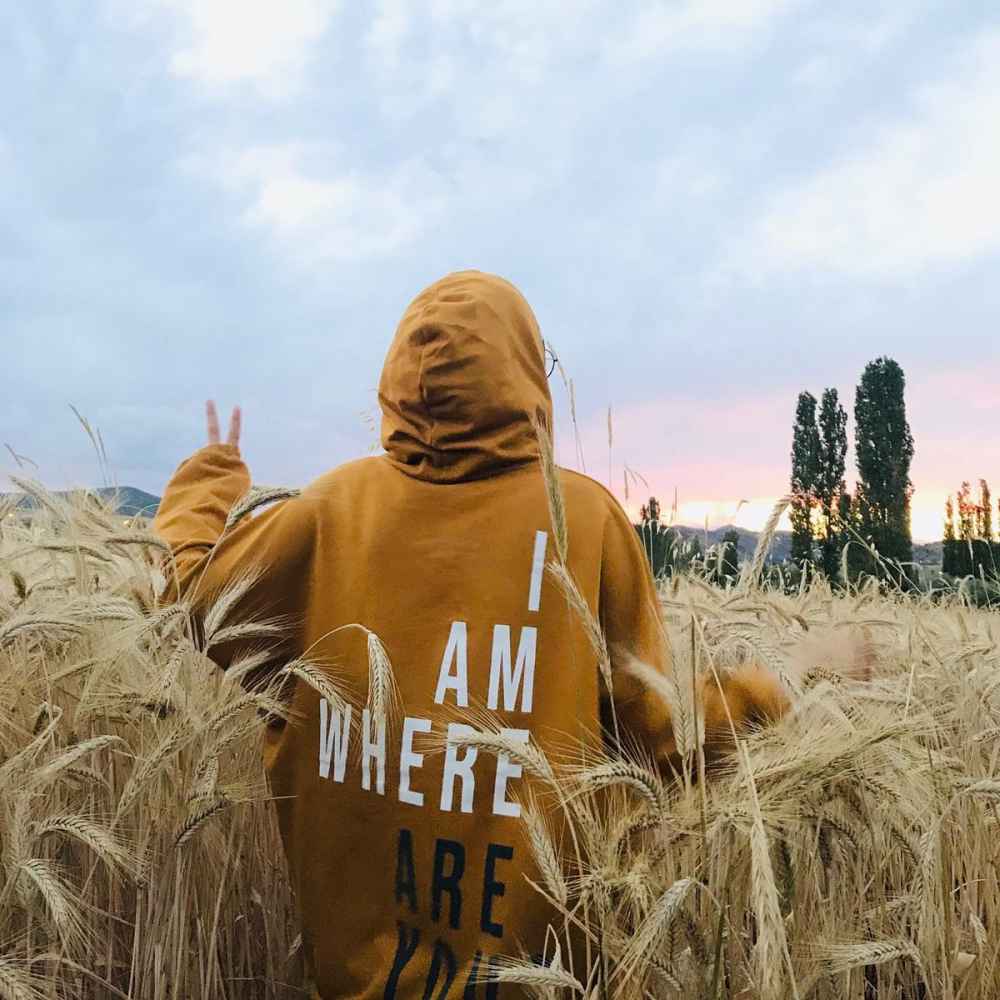 Modalamelif Salaş Kapşonlu Arka Yazılı Sweat Hardal Sarısı