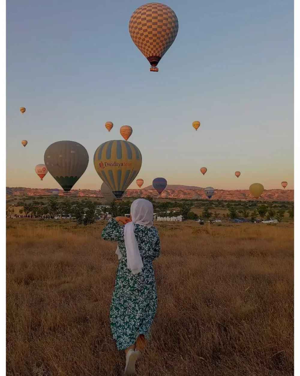 Modalamelif Çiçek Desen Kuşak Bağlamalı Elbise Yeşil