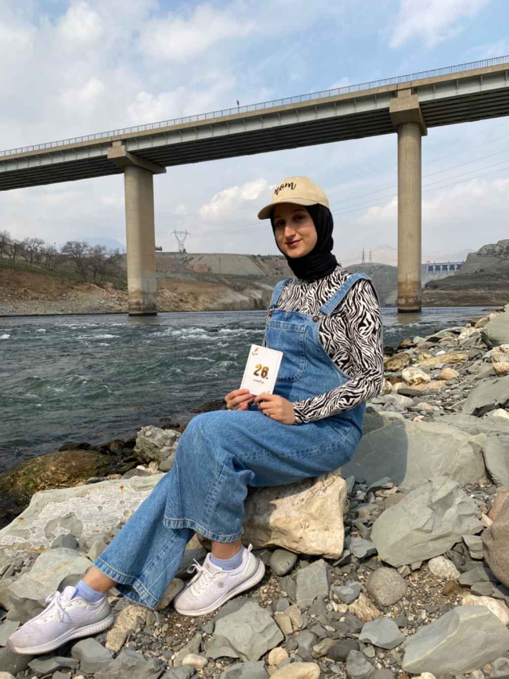 Modalamelif Askılı Önü Cep Detaylı Bol Paça Slopet Tulum Kot Mavisi