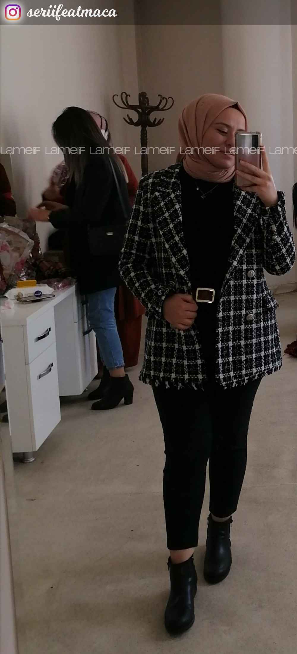 Modalamelif Tüvit Çeket Püskül Detaylı Siyah