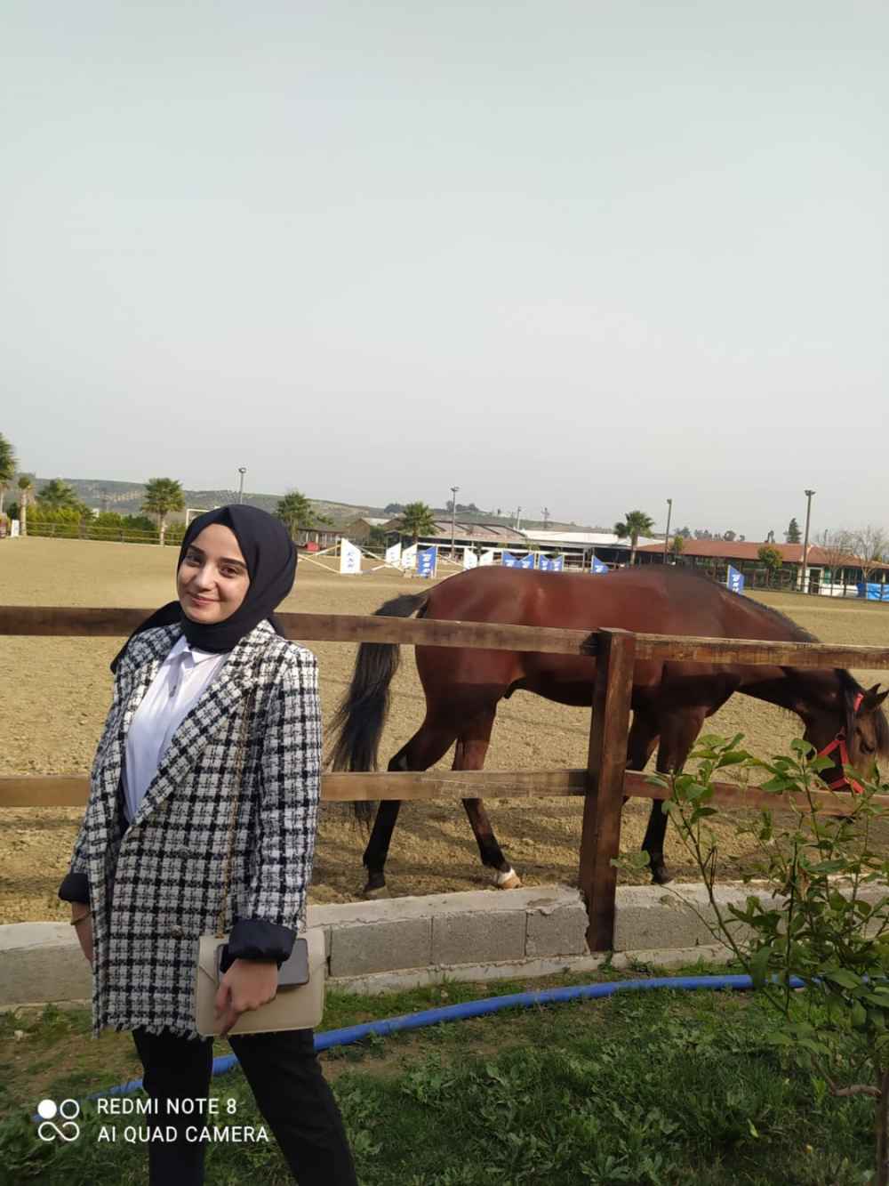 Modalamelif Tüvit Çeket Püskül Detaylı Beyaz-Siyah