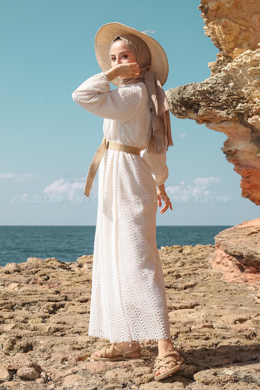 Lamelif Hasır Kemerli Astarlı Tesettür Elbise Ekru