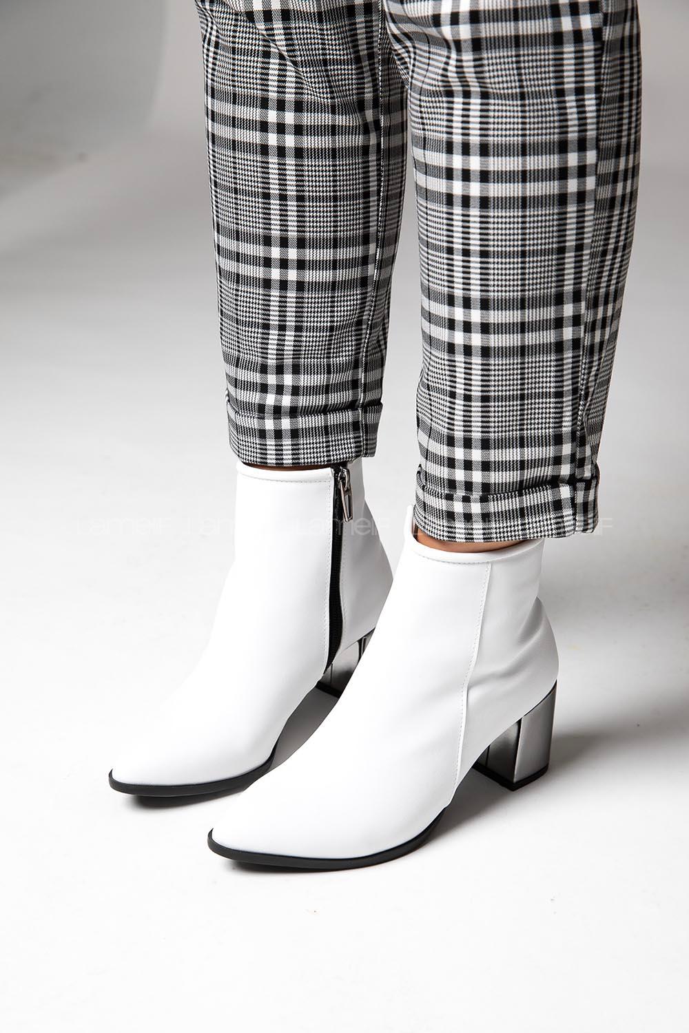 Modalamelif Metal Topuklu Bilekte Bot Beyaz