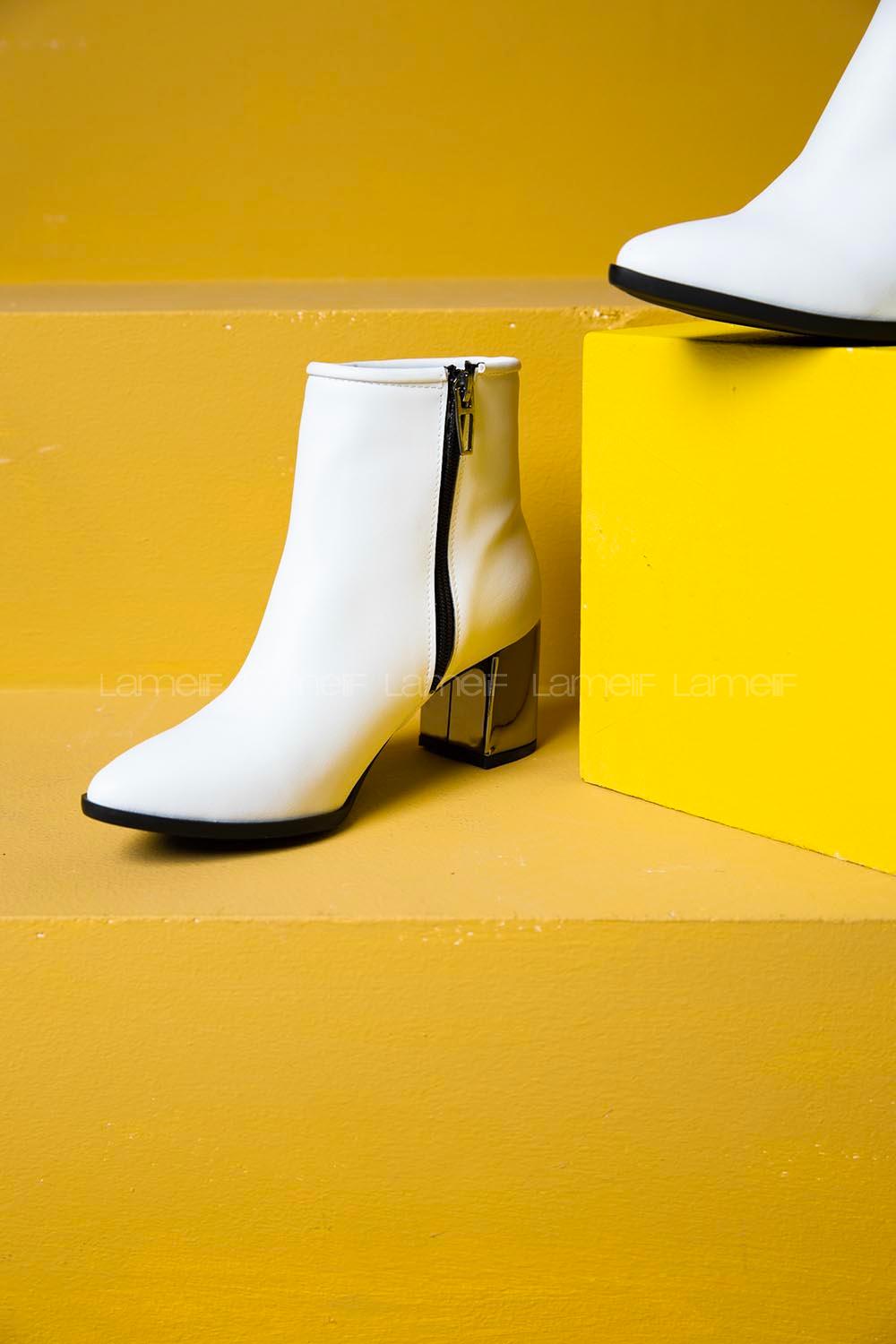 Modalamelif Metal Topuklu Bilekte Bot Beyaz