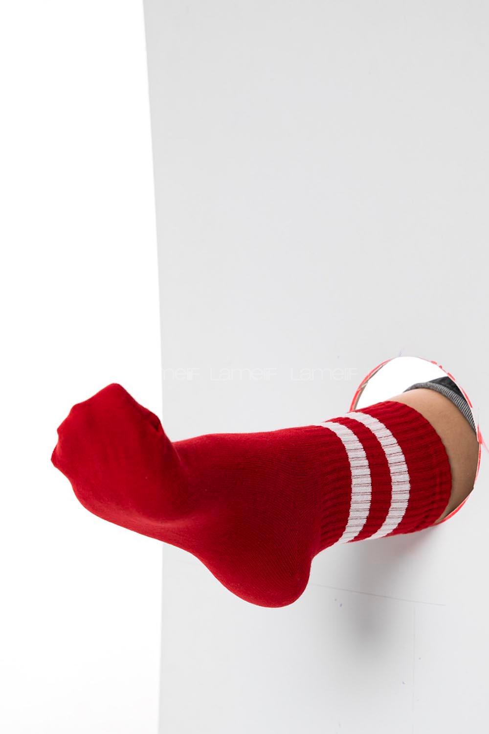 Modalamelif Old Scholl Şeritli Kırmızı Çorap