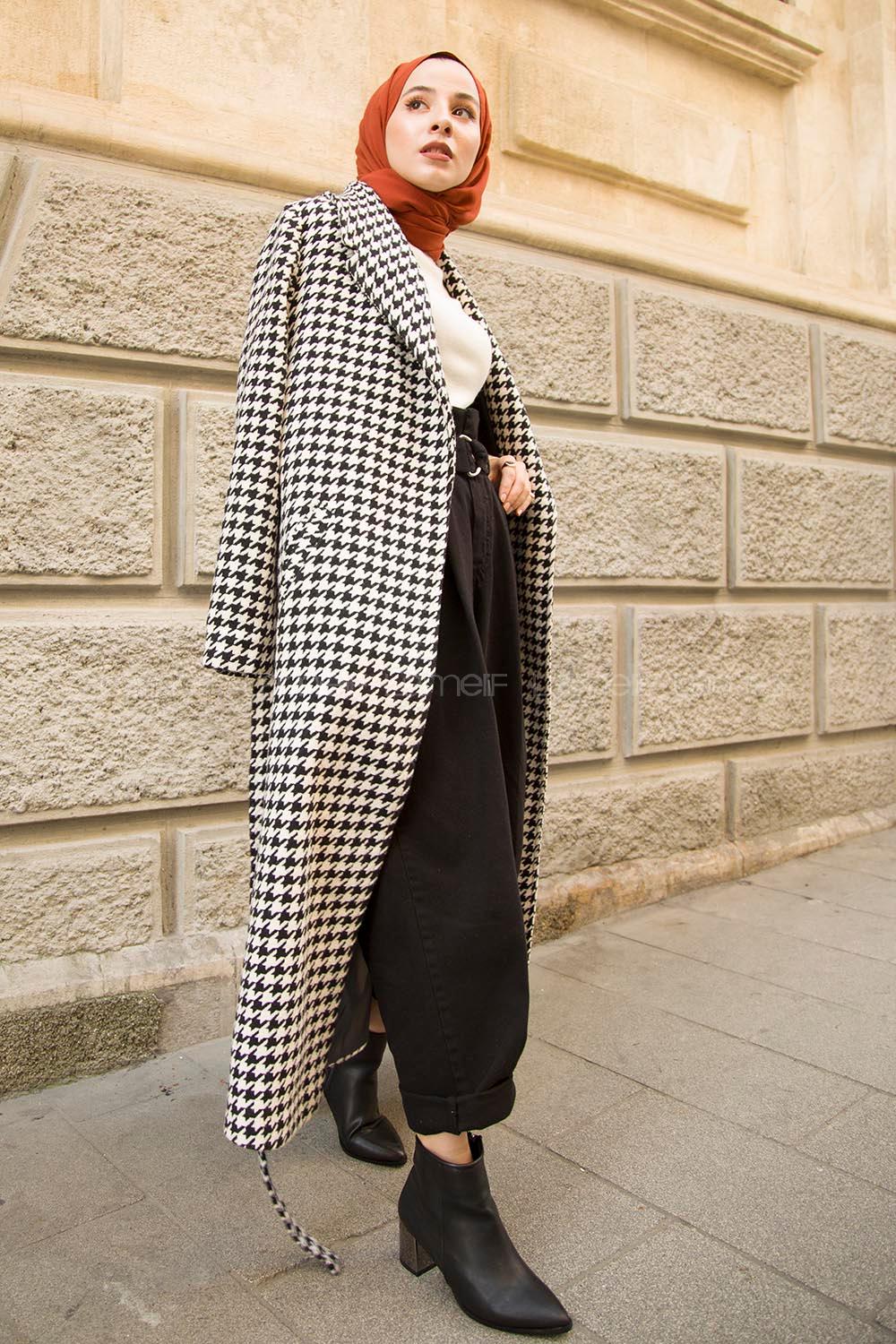 Modalamelif Kazayğı Desenli Kaban Siyah Beyaz