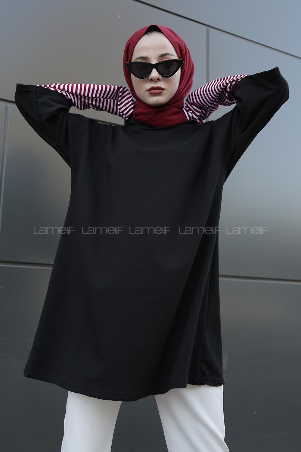 Lamelif Kolu Çizgi Detaylı  Kapşonlu Sweat Siyah Kırmızı