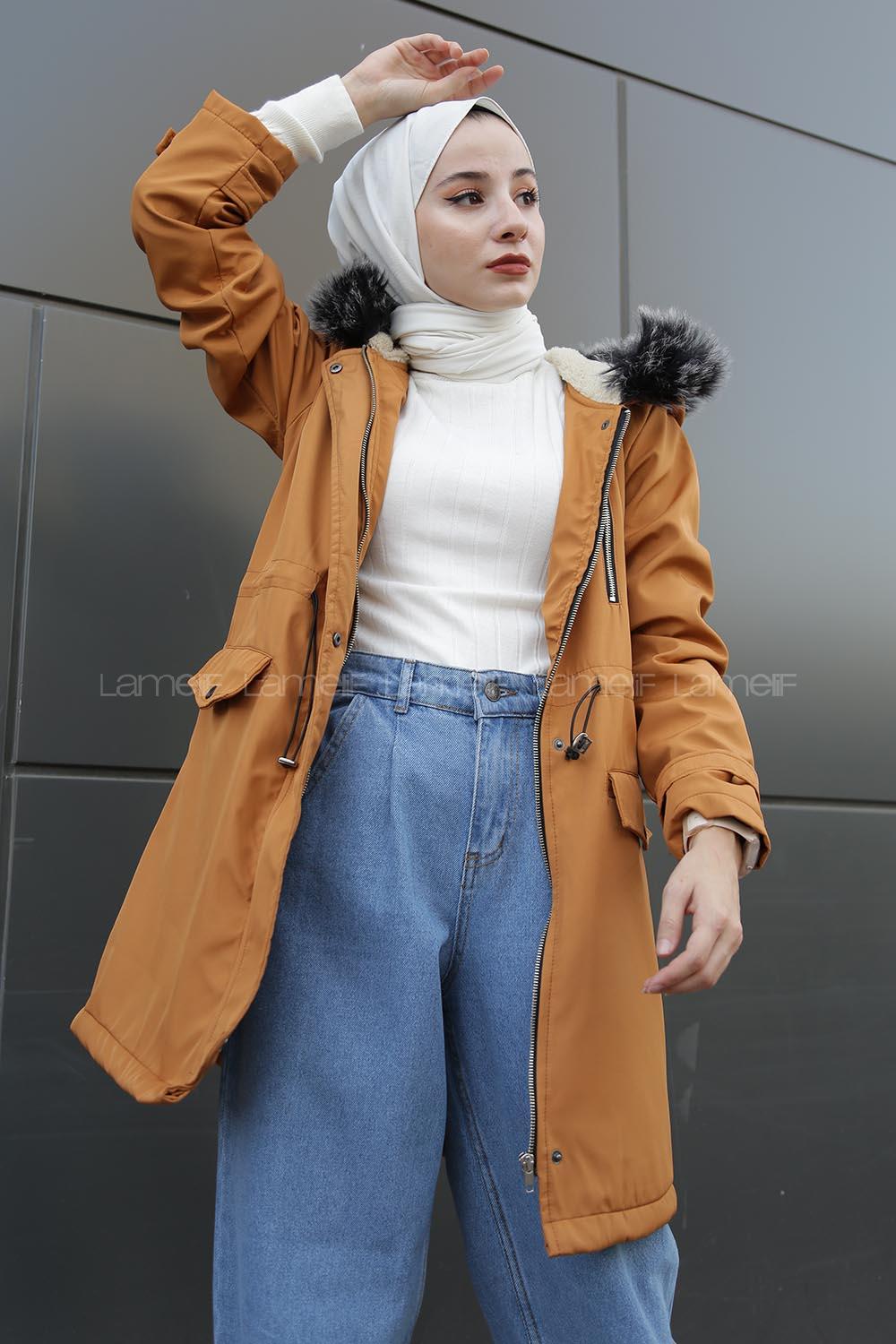 Modalamelif İçi Kürklü Kapşonlu Bondit Mont Hardal Sarısı