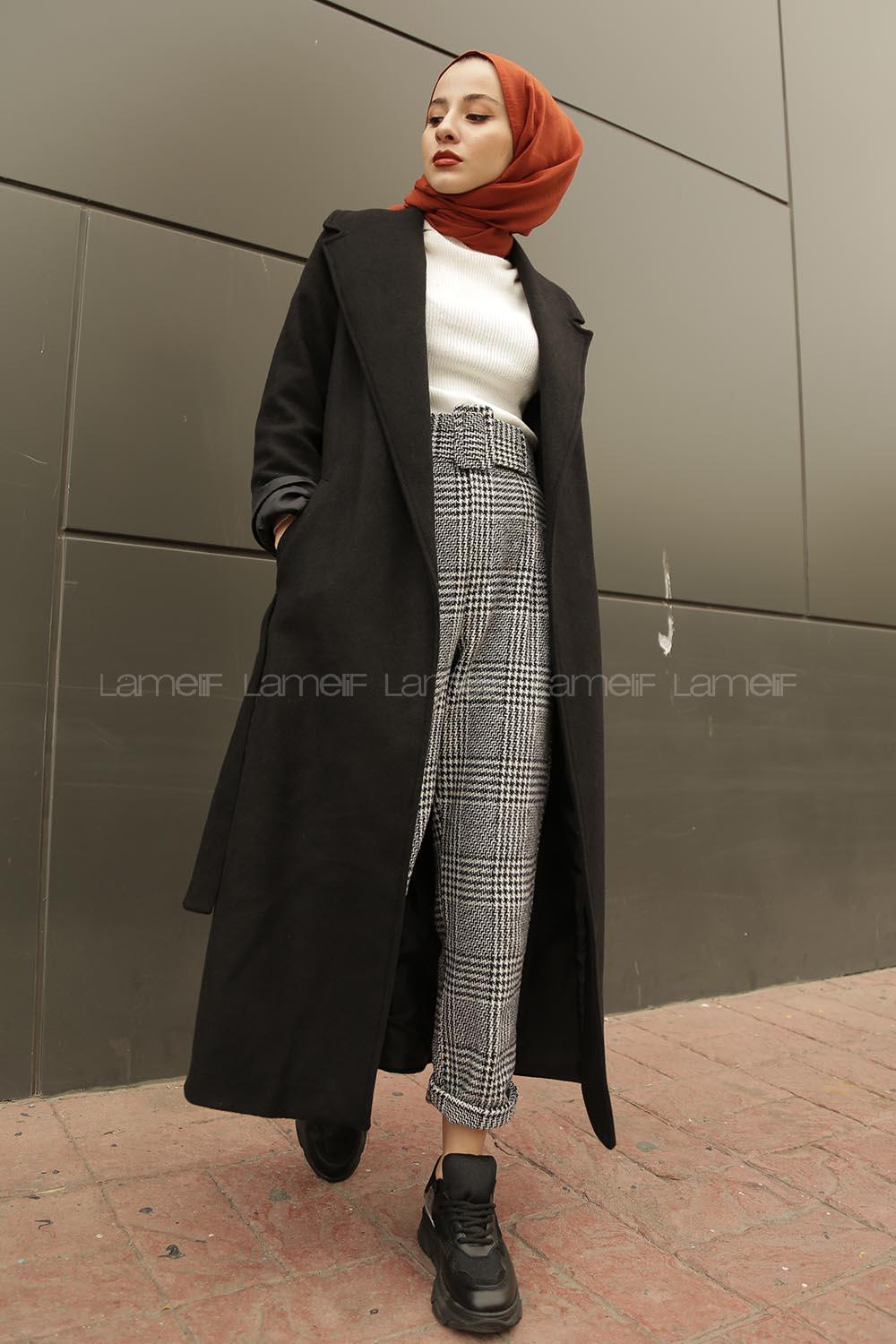 Black Scoop Neck Long Arm Cotton Coat