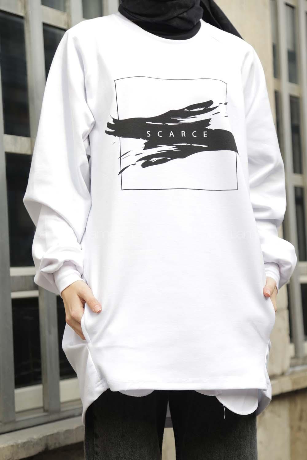 Modalamelif Bisiklet Yaka Scarce Yazı Baskılı Sweat Siyah Beyaz