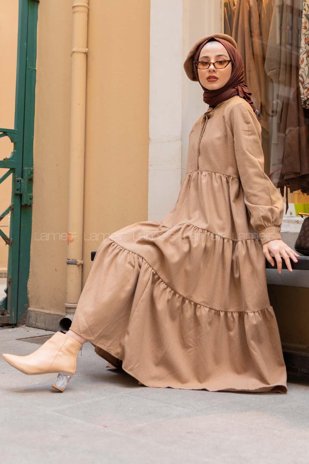 Modalamelif Hakim Yaka Önü Yarım Düğmeli Elbise Camel