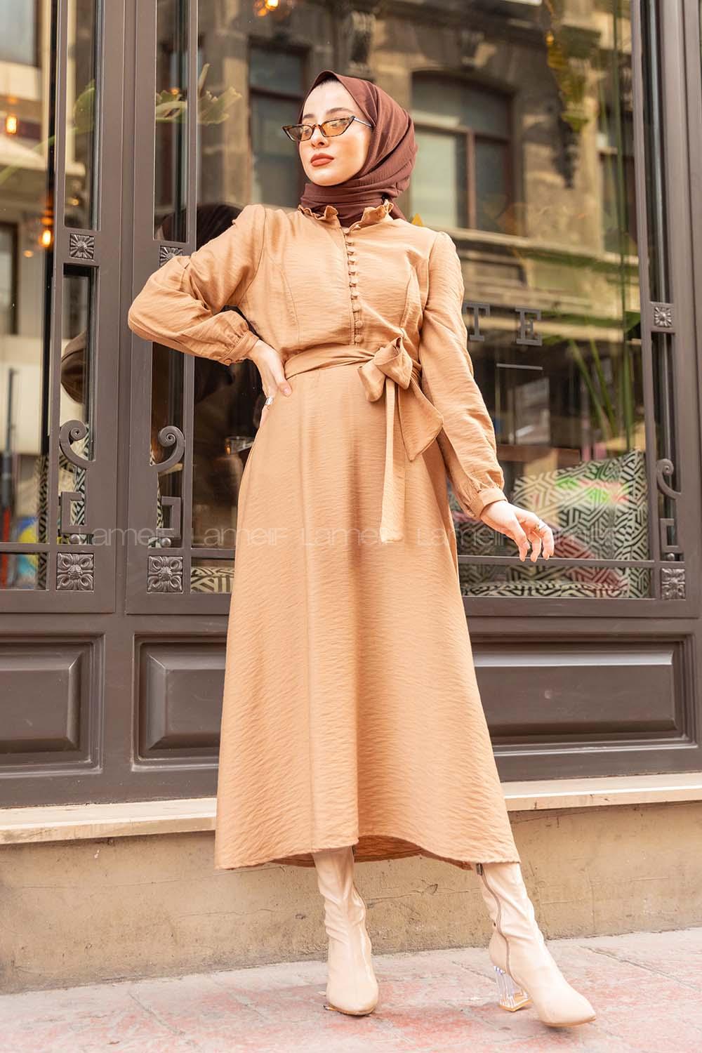 Modalamelif Fırfır Yakalı Belden Bağlamalı Elbise  Camel