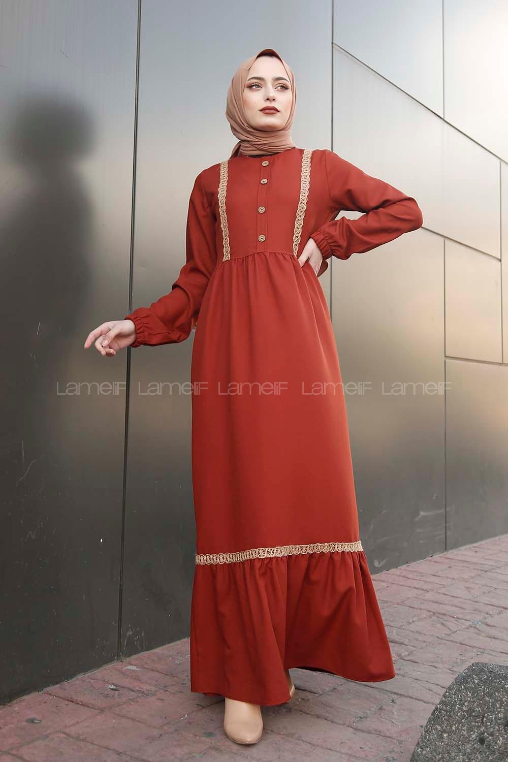 Modalamelif Önü Tahta Düğmeli Hasır Detaylı Elbise Taba