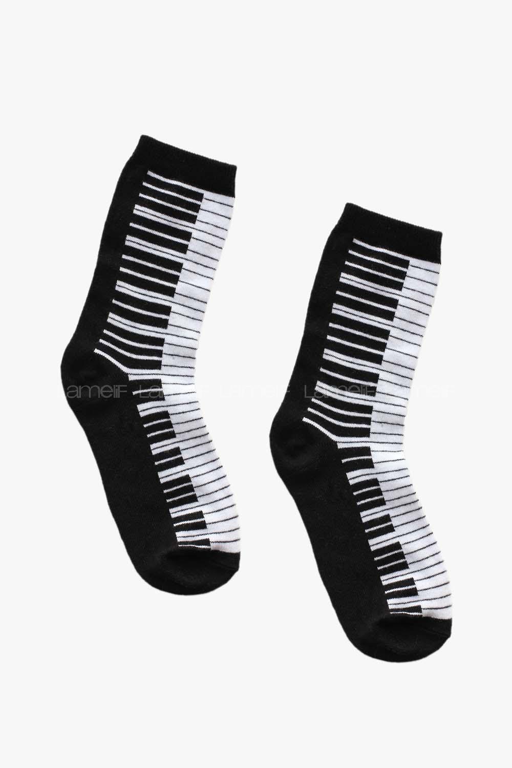 Modalamelif Piyano Desenli Siyah Beyaz Çorap