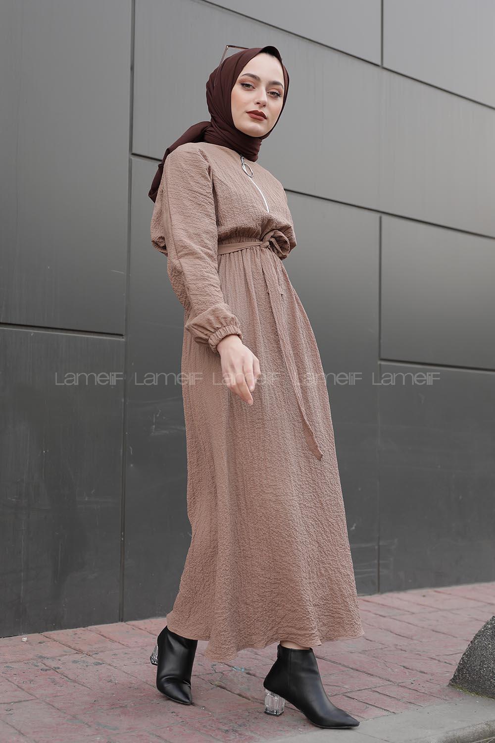 Modalamelif Önü Yarım Fermuarlı  Kemerli Uzun Elbise Bej