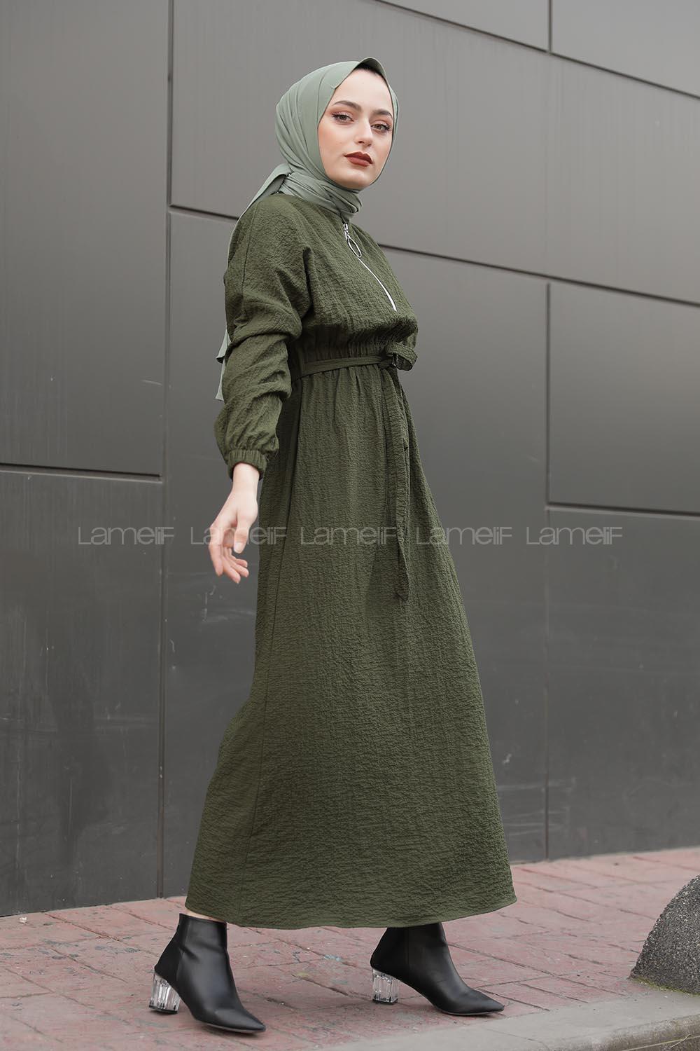 Modalamelif Önü Yarım Fermuarlı  Kemerli Uzun Elbise Haki