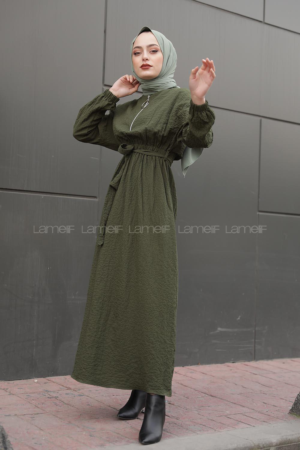 Modalamelif Önü Yarım Fermuarlı  Kemerli Uzun Elbise Haki