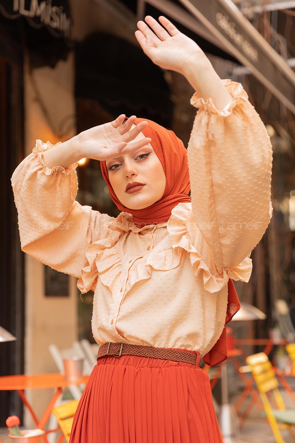 Modalamelif Ponpon Desenli Gömlek Bej