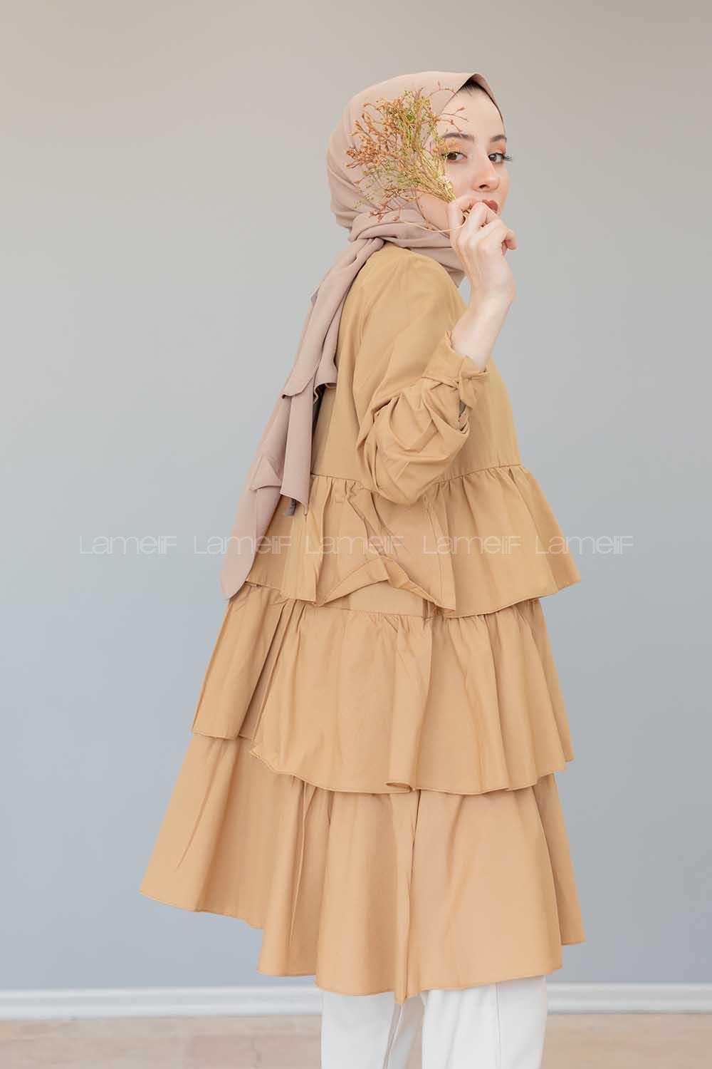 Modalamelif Önü Fırfırlı Tunik Camel