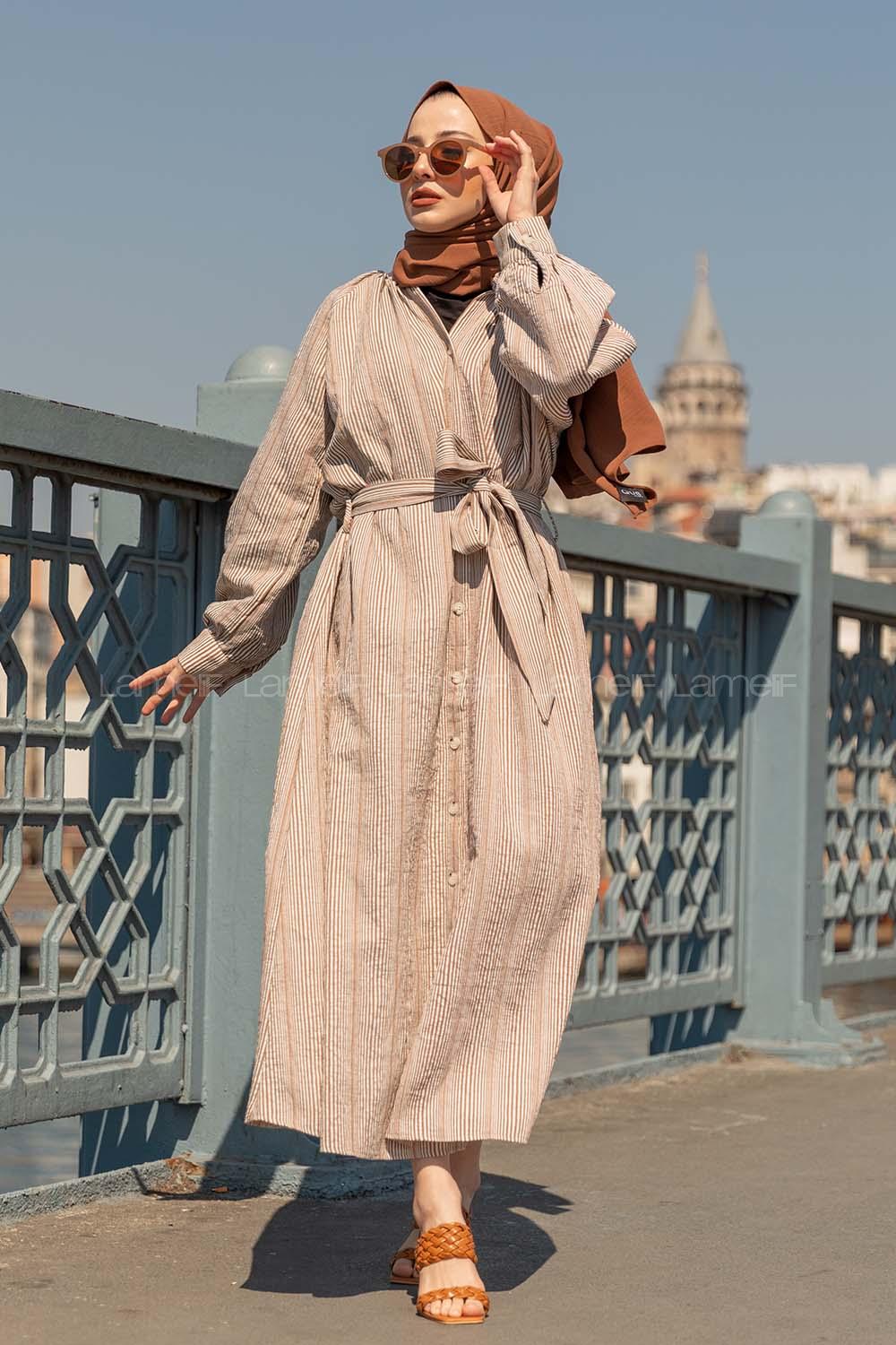 Modalamelif Hakim Yaka Çizgili Elbise Kahverengi