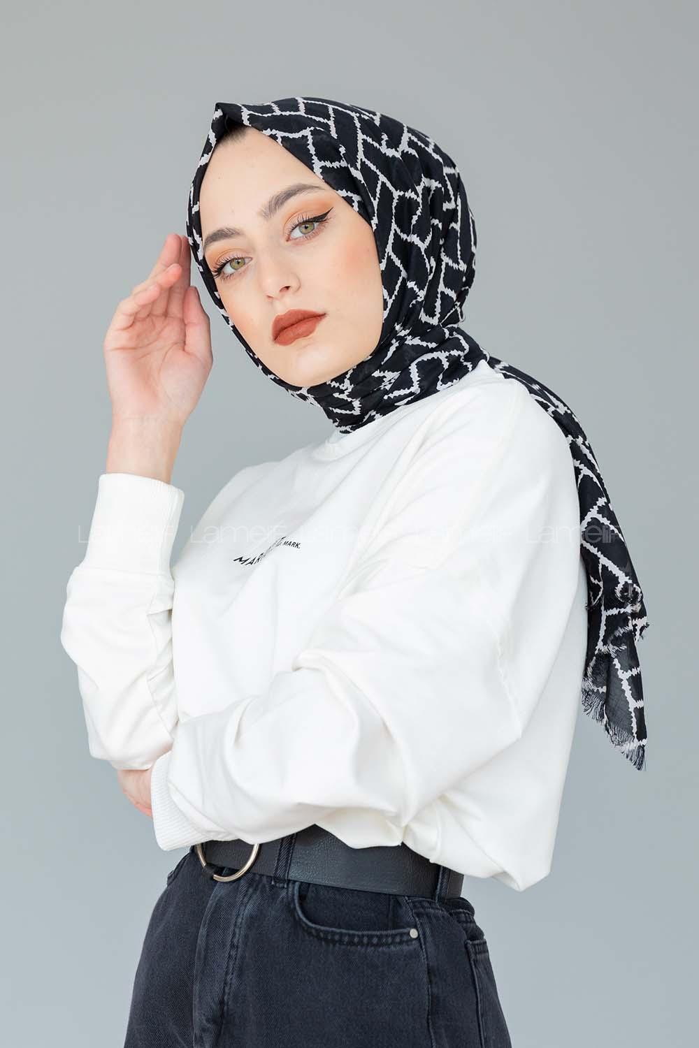 Modalamelif Siyah-Beyaz Koleksiyon Tırtık Kare Desen