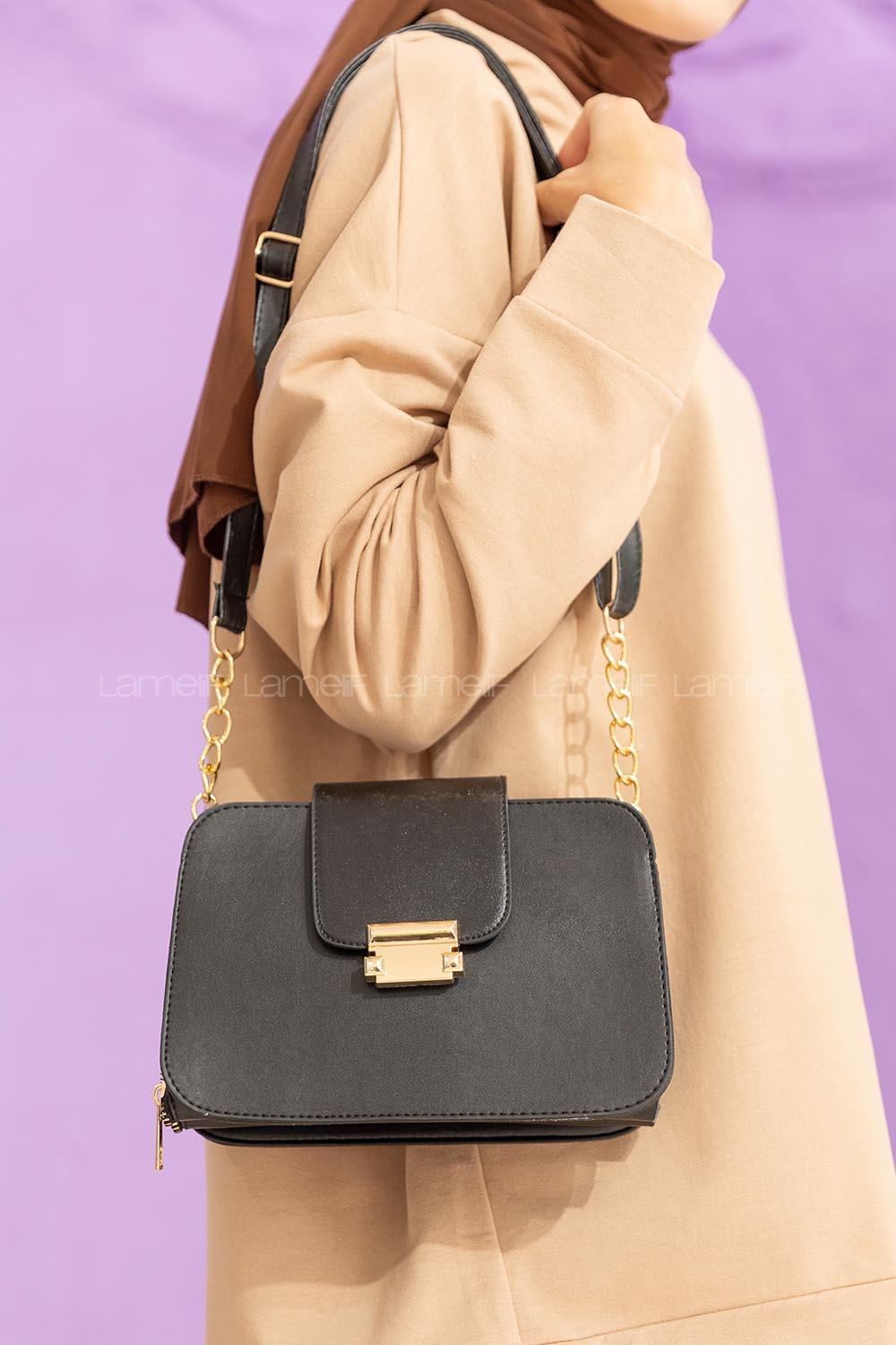 Modalamelif Kapak Kilitli Çapraz Çanta Siyah