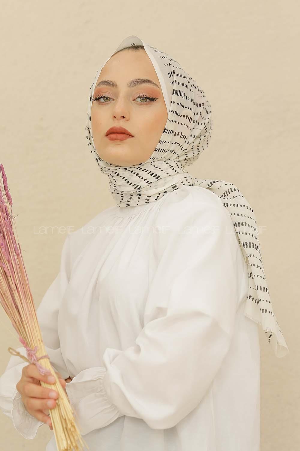 Modalamelif Beyaz Renk Şerit Desenli Şal