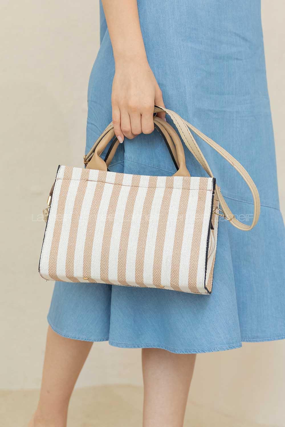 Modalamelif Dik Çizgili Çapraz Çanta Vizonrengi