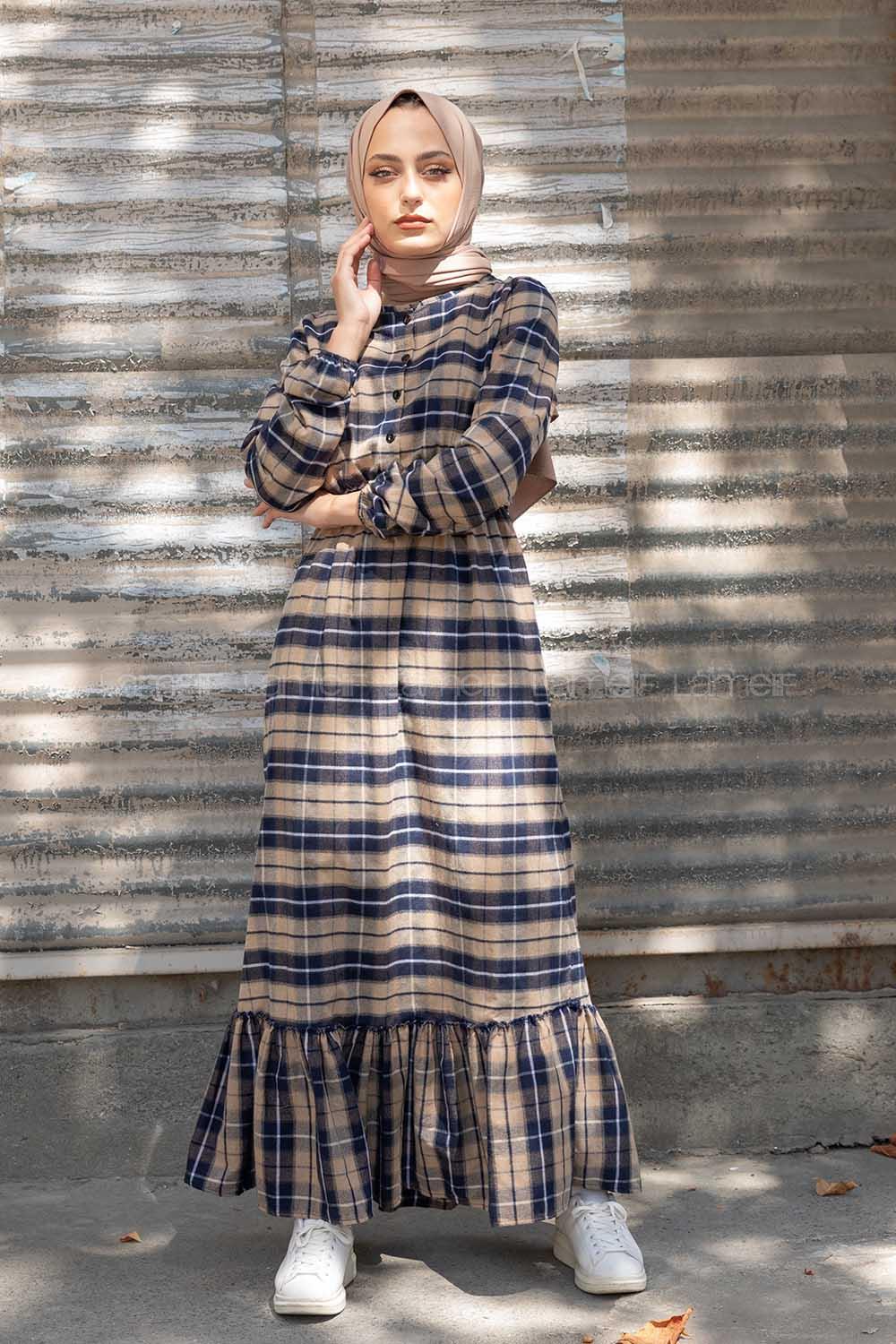 Modalamelif Eteği Fırfırlı Ekose Elbise Bej