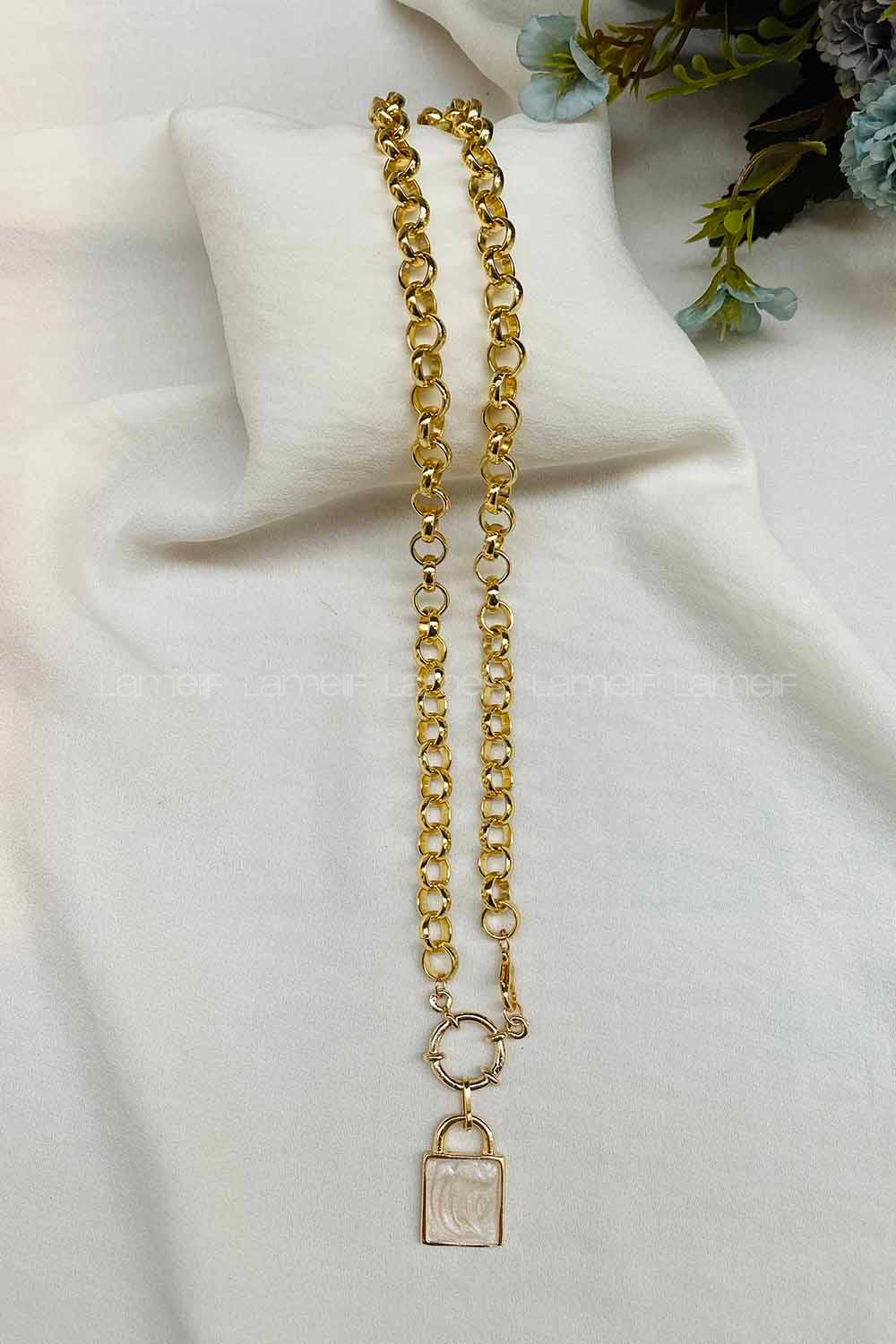 Modalamelif Gold Zincir Beyaz Kilit Kolye