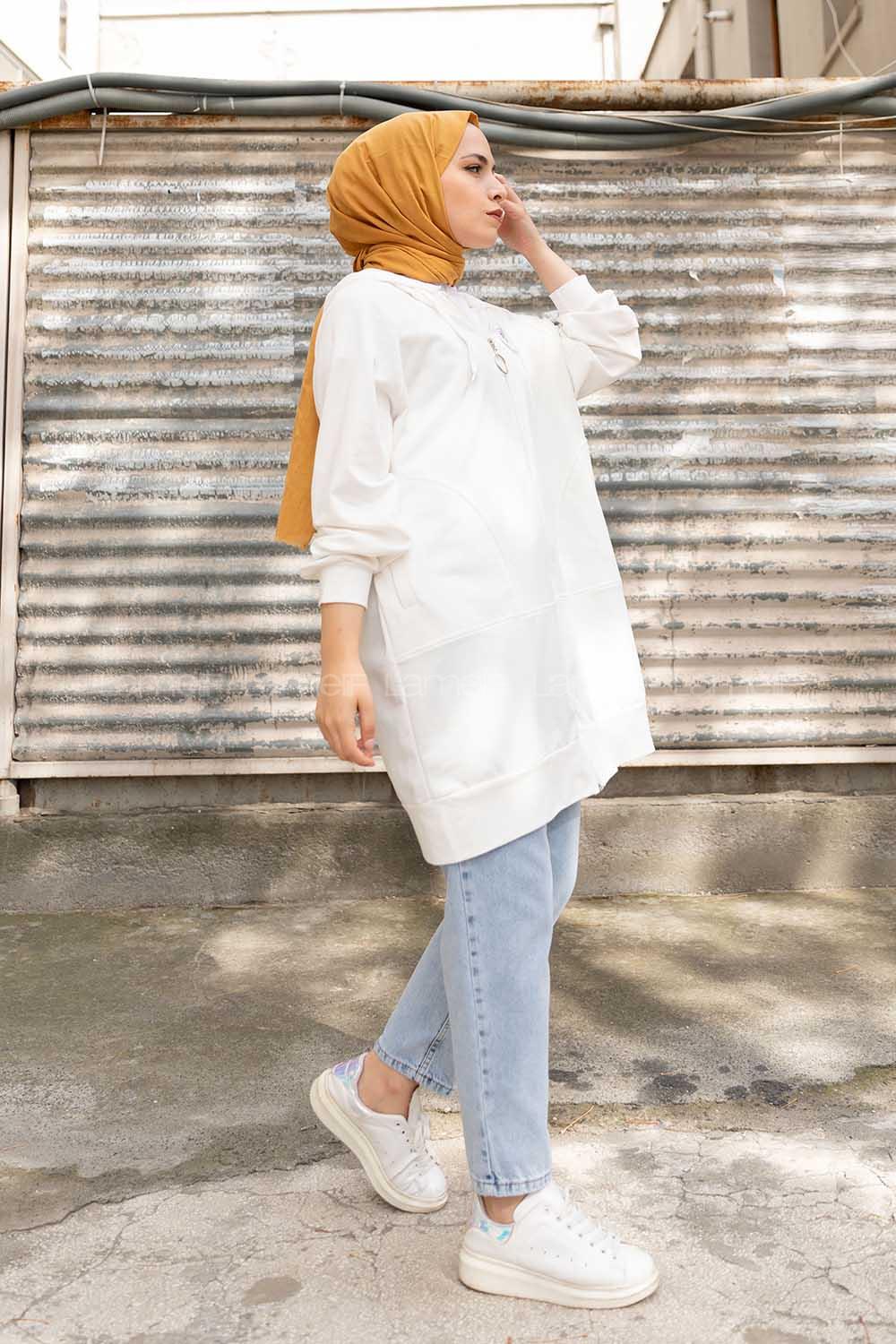 Modalamelif Önü Fermuarlı Arma Baskılı Hırka Beyaz