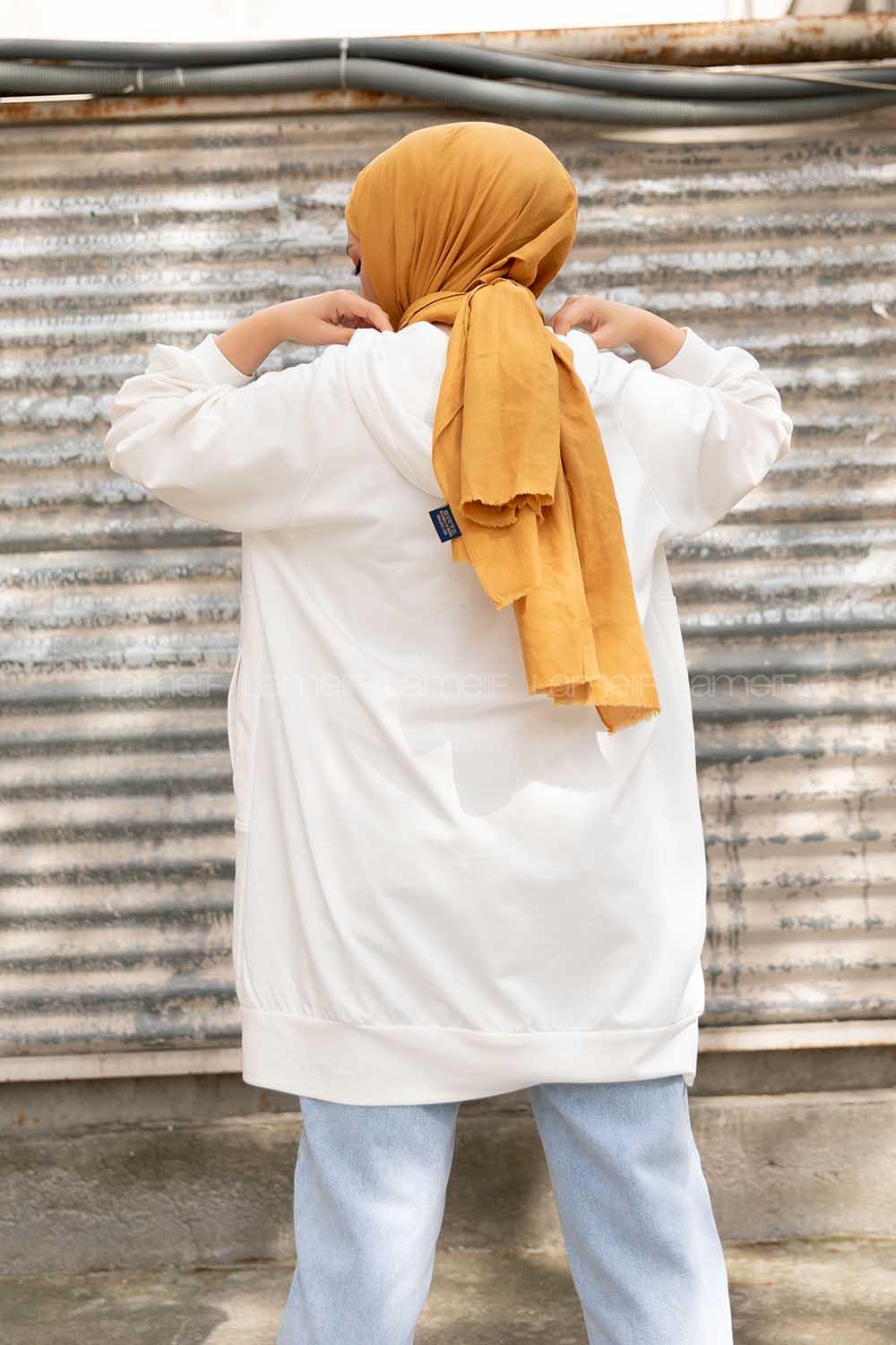 Modalamelif Önü Fermuarlı Arma Baskılı Hırka Beyaz