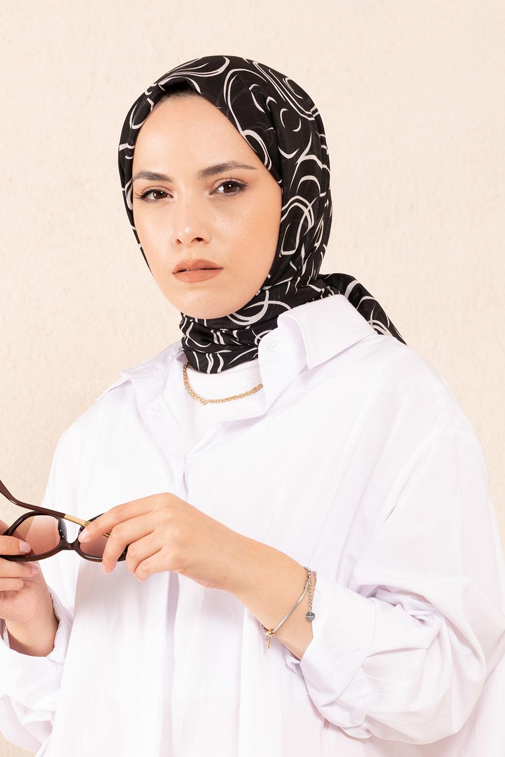 Modalamelif Siyah Beyaz Koleksiyon Yarım Ay Desen