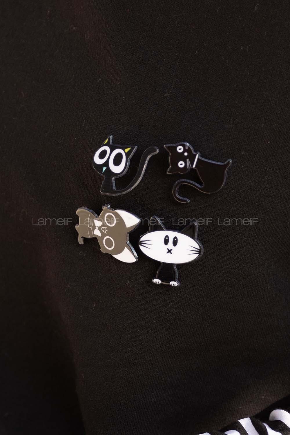 Black Red Iron Brooch