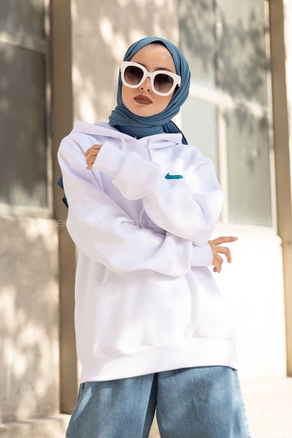 Modalamelif Kapşonlu Ön Baskılı Sweatshirt Beyaz