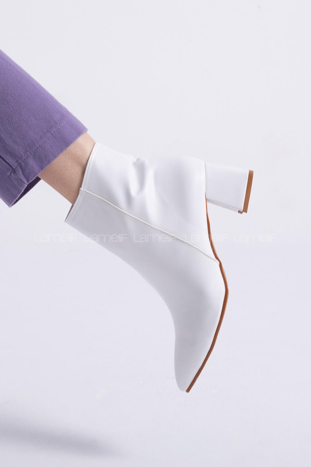 Modalamelif Küt Burun Dikişli Beyaz Bot