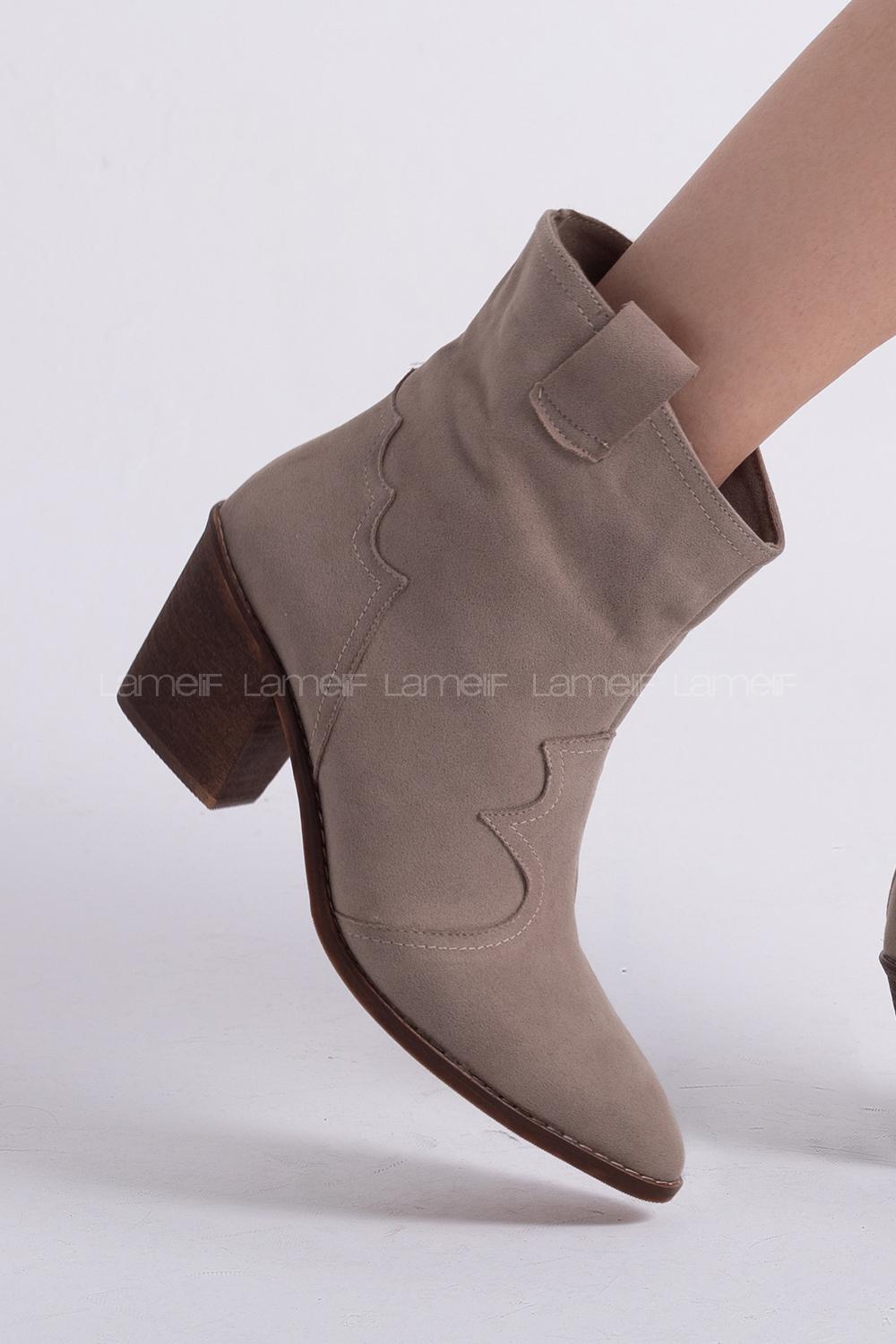 Modalamelif Sivri Burun Nakışlı Süet Ten Rengi Bot