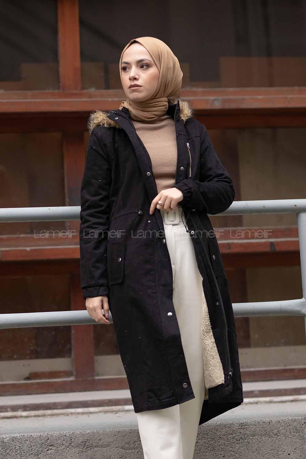 Modalamelif İçi Kürklü Kapşonlu Gabardin Kaban Siyah